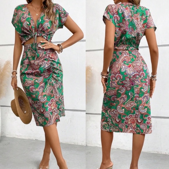 Boho floral paisley print crop top and slit thigh midi skirt set - Picture 4 of 4